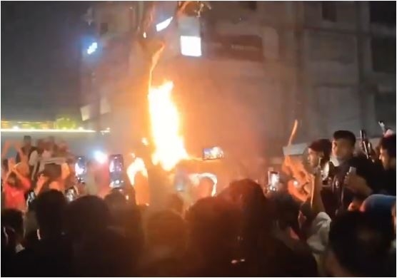 બાંગ્લાદેશમાં હિંસાના દોર વચ્ચે હિંદુ યુવકની નિર્મમ હત્યા! હત્યા બાદ ટોળાએ આચરી આ બર્બરતા! જાણો