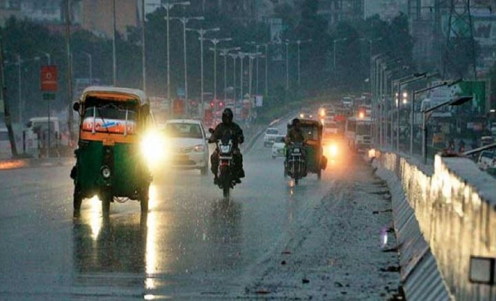 ગુજરાતમાં આટલા દિવસમાં ફરી વળશે મેઘરાજા..' જાણો અમદાવાદથી લઈને સૌરાષ્ટ્રમાં વરસાદની આગાહી