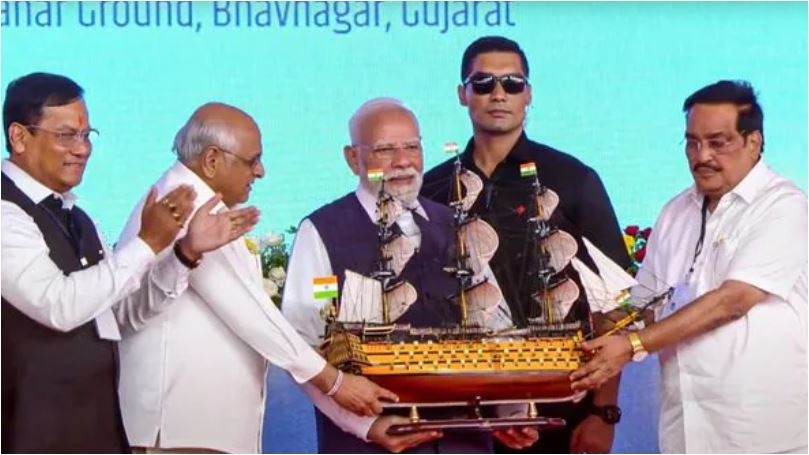 પ્રધાનમંત્રી ફરી પધાર્યા ગુજરાતના આંગણે, ભાવનગરમાં દેશના આ મહત્વપૂર્ણ પ્રોજેક્ટનું કર્યું લોકાર