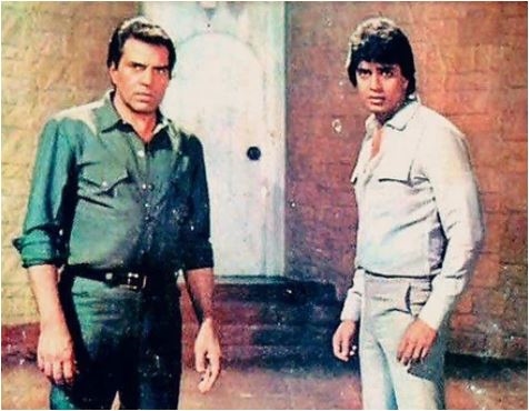 આ દિગ્ગજ અભિનેતાઓએ પરિણીત હોવાં છતાં કર્યા હતા અભિનેત્રીઓ સાથે અફેર, જે કલાકારોને લોકો રોલ મોડે