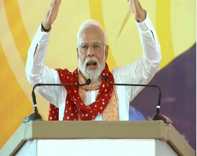 વડોદરા આવવાનું ખૂબ મન થાય, મને દીકરાની જેમ સાચવ્યો, દુલાર આપ્યો: PM મોદીનું સંબોધન