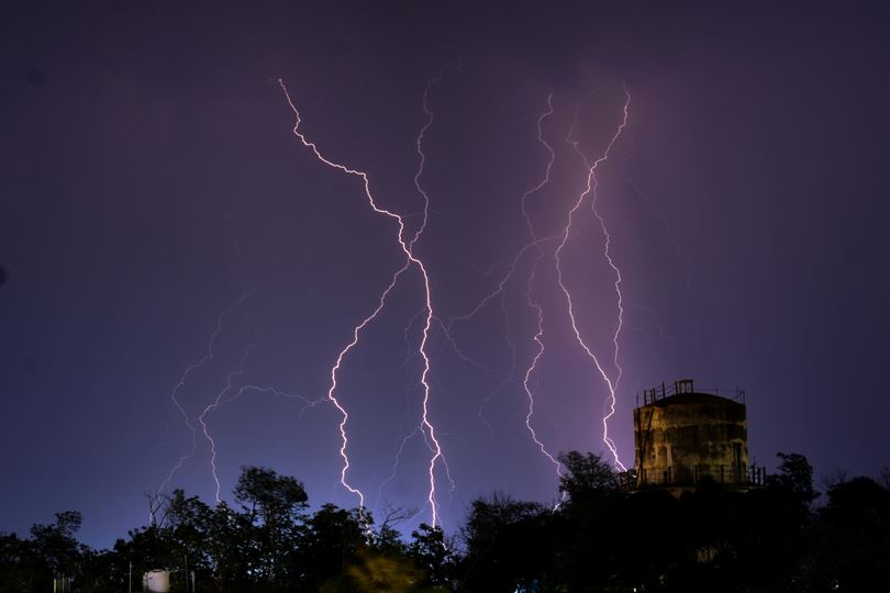 Gujarat Rain forecast: રાજ્યના આ વિસ્તારોમાં ગાજવીજ સાથે મેઘાડંબર રચાશે! હવામાન વિભાગની આગાહી, 