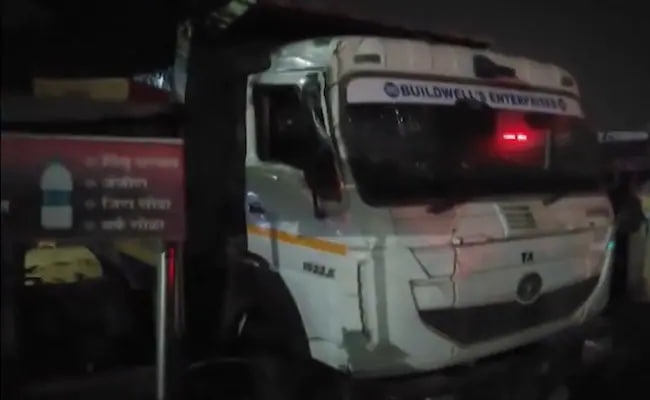 Road Accident: નશામાં ધૂત ડમ્પર ચાલકે 9 લોકોને કચડી નાખ્યા, બે માસૂમો સહિત 3ના મોત