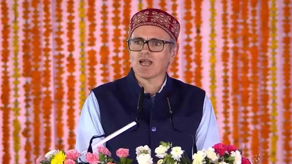 LG સાહેબનું પ્રમોશન થયું અને મારું ડિમોશન..’, વંદે ભારતના લોંચિંગ પર બોલ્યા CM ઓમર અબ્દુલ્લા, P
