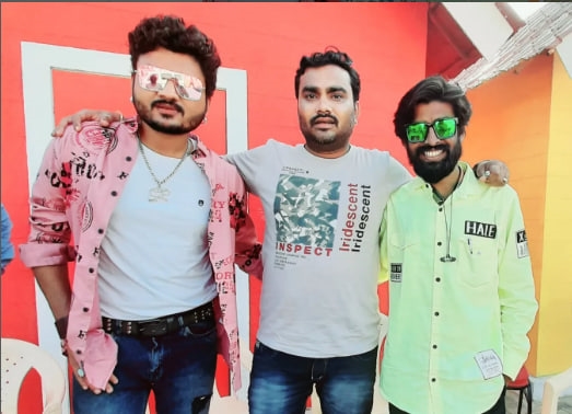 અમદાવાદ પ્લેન ક્રેશ દુર્ઘટના બાદ ફિલ્મ મેકર ગાયબ, લાસ્ટ લોકેશન એક્સિડેન્ટ સાઇટથી માત્ર 700 મીટર