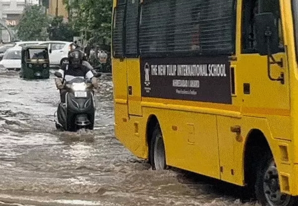 ગુજરાતમાં મેઘ તાંડવ, અનેક શહેરોને મેઘરાજાએ ધમરોળ્યા, રાજ્યના 10 ડેમ હાઇએલર્ટ પર