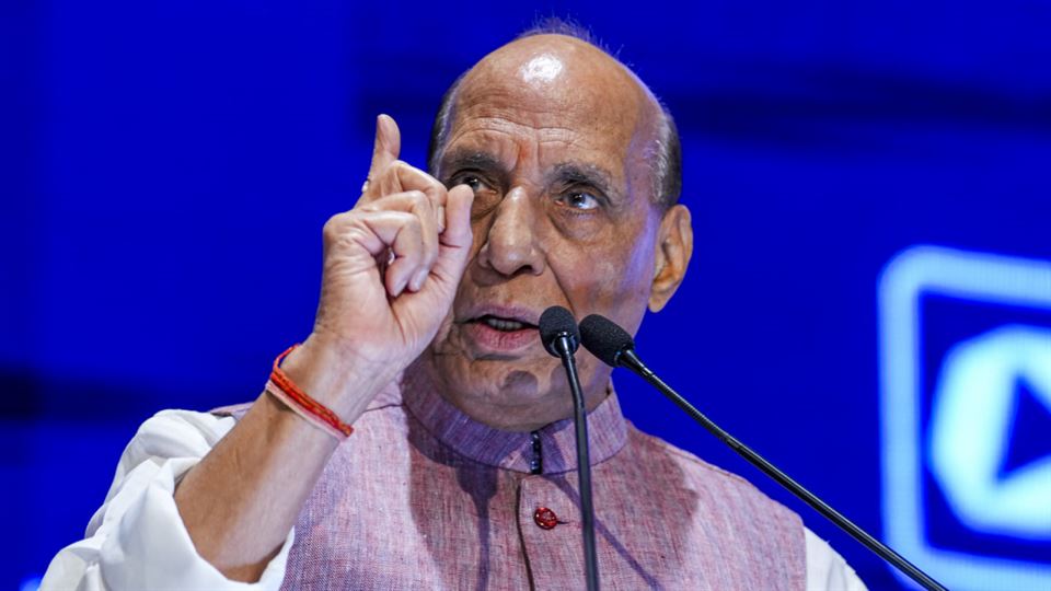 Rajnath Singh: ‘ઓપરેશન સિંદૂર ખતમ નથી થયું.. માત્ર..’, રાજનાથ સિંહનો પાકિસ્તાનને કડક સંદેશ