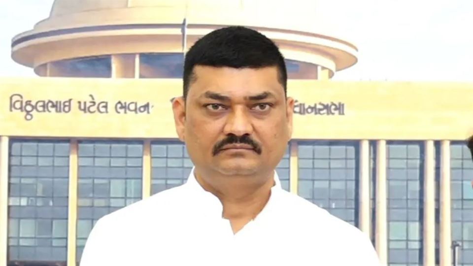 ઉમેશ મકવાણા AAPમાંથી 5 વર્ષ માટે સસ્પેન્ડ, MLA બોલ્યા- ‘ટૂંક સમયમાં...’