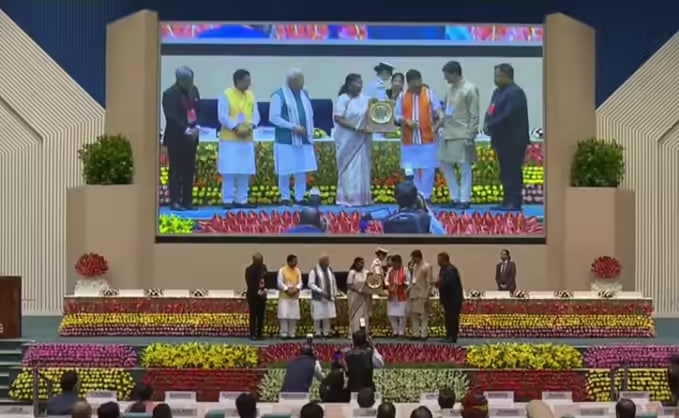 Swachh Survekshan 2024-25 Awards: ઇન્દોરે આઠમી વખત મારી બાજી, બન્યું નંબર-1 સ્વચ્છ શહેર, જાણો સ
