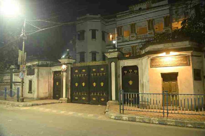 ભારતની કાર્યવાહીથી બોખલાયું બાંગ્લાદેશ, આ સેવા સ્થગિત કરી દીધી