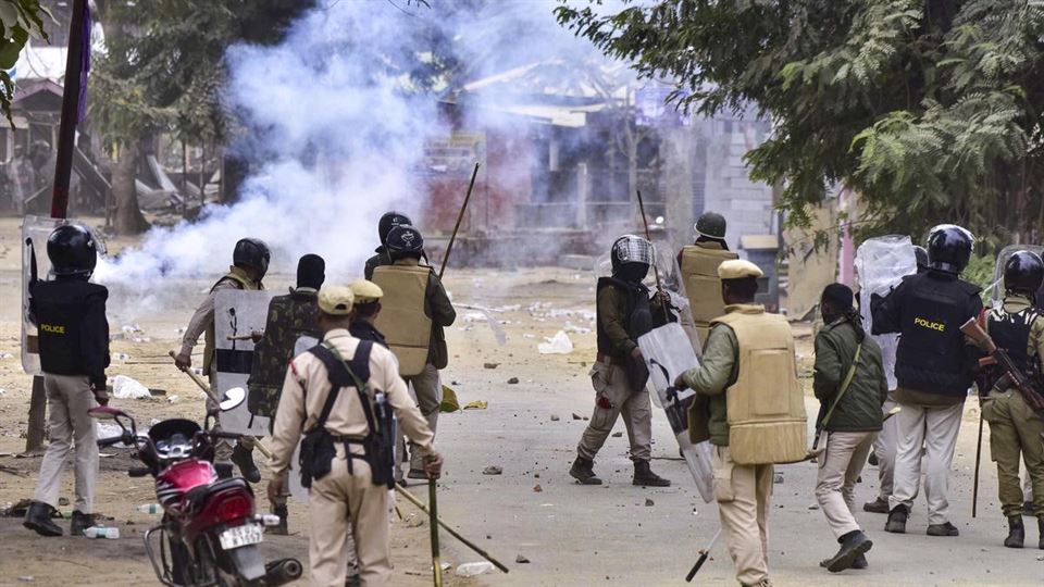 આસામમાં અચાનક શું થયું? કાર્બી આંગલોંગ કેમ સળગ્યું? કેવી રીતે શરૂ થયો ખૂની ખેલ? જાણો હિંસાની કહ