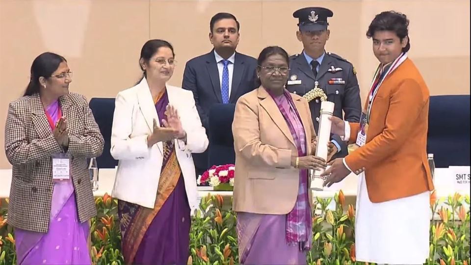 વૈભવ સૂર્યવંશીને મળ્યો મોટો એવોર્ડ, રાષ્ટ્રપતિના હાથે થયા સન્માનિત