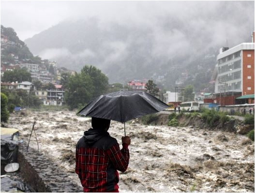 Gujarat Rain: ગુજરાતના આ બે જિલ્લાઓમાં અપાયું છે રેડ એલર્ટ, નવ  જિલ્લામાં છે ઑરેન્જ ઍલર્ટ...