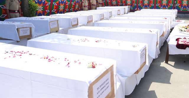 ‘છેલ્લી નિશાની તરીકે..’, મહિલાએ પહેલગામ હુમલાની સંભળાવી દર્દનાક કહાની
