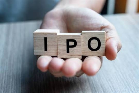લેન્સકાર્ટનો IPO આજે સબસ્ક્રિપ્શન માટે ખુલ્યો, GMP જાણો, એન્કર રોકાણકારો તરફથી ₹68,000 કરોડની બ