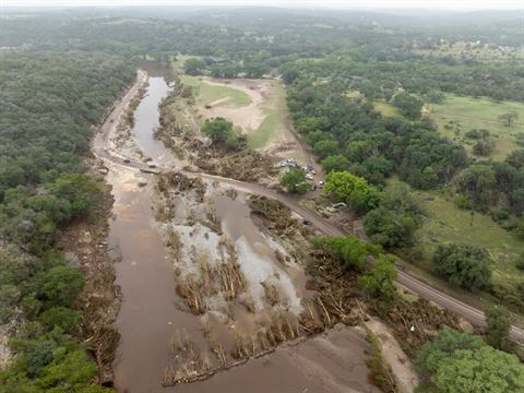 Texas Flood: અમેરિકના ટેક્સાસમાં પૂરને કારણે હાલાત ખરાબ, પૂરે અત્યાર સુધી આટલા લોકોનો લીધો ભોગ;