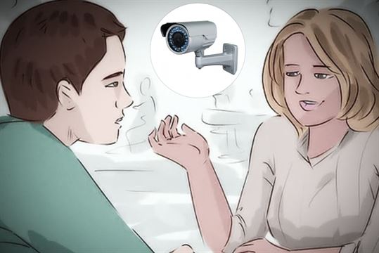 આણે તો હદ કરી! પાગલ પ્રેમીએ એક્સ ગર્લફ્રેન્ડ પર નજર રાખવા ઘર પાછળ કેમેરા લગાવી દીધા