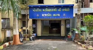 રાજકોટમાં 4 પાકિસ્તાની અને 6 બાંગ્લાદેશી ઝડપાયા, LCBની ટીમે શરૂ કરી તપાસ