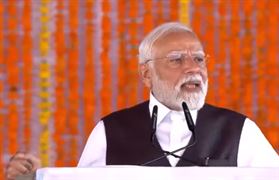 કાશ્મીરમાં જનસભાને સંબોધતા PM બોલ્યા- ‘નરેન્દ્ર મોદીનું વચન છે કે હું વિકાસને અહીં રોકાવા નહીં 