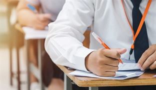 CBSE 10th Board Exams: CBSEનો મોટો નિર્ણય, આગામી વર્ષે 2 વખત થશે ધોરણ 10ની બોર્ડની પરીક્ષા, પહે
