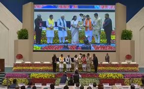 Swachh Survekshan 2024-25 Awards: ઇન્દોરે આઠમી વખત મારી બાજી, બન્યું નંબર-1 સ્વચ્છ શહેર, જાણો સ