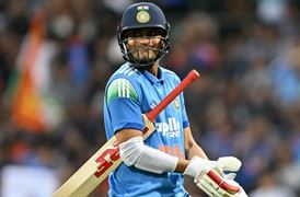 શુભમન ગિલ આઉટ થયો તો સારા તેંદુલકરે આપ્યું આવું રિએક્શન; જુઓ વીડિયો