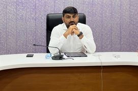EDના દરોડા બાદ ગુજરાત સરકારની મોટી કાર્યવાહી, તાત્કાલિક અસરથી સુરેન્દ્રનગરના કલેક્ટર ડૉ. રાજેન્