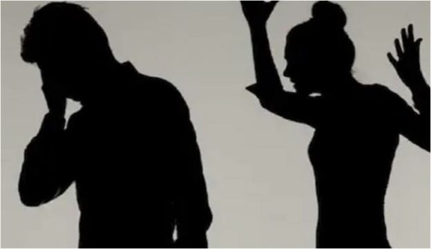 રેડિયો જોકી પાસે અફેરનો ખોટો દાવો કરાવ્યો