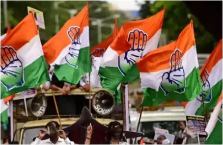 સુરતમાં પણ કોંગ્રેસને ઝટકો