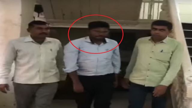 મિલકતની આકરણી માટે માગી લાંચ