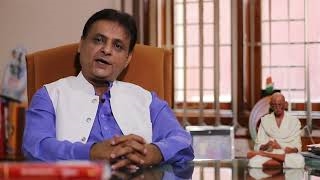 ગુજરાતમાં હાલ પક્ષપલટાની મોસમ