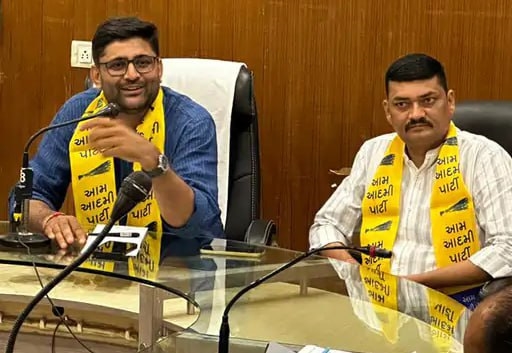 ઉમેશ મકવાણા પાર્ટીથી નારાજ છે
