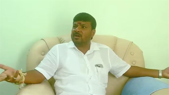 'સમાચાર એક સરખા નથી, આપણે કોના પર વિશ્વાસ કરવો?'
