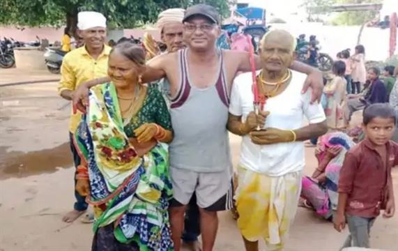 દંપતિના 8માંથી 4 બાળકો સરકારી નોકરી કરે છે