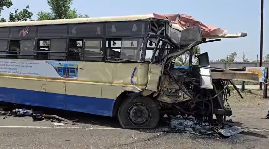 આ અગાઉ ખેડામાં પણ ST બસને અકસ્માત નડ્યો હતો