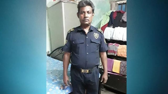 પિનાકી બેનર્જી કોણ છે?