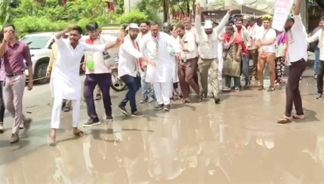 કોંગ્રેસે નોંધાવ્યો અનોખો વિરોધ