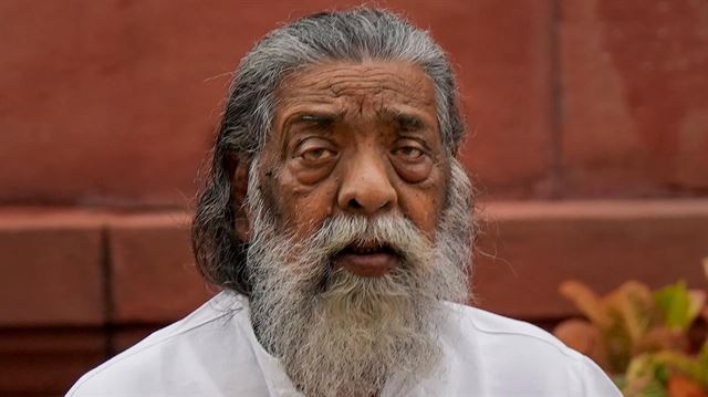 નિશિકાંત દુબેએ શ્રદ્ધાંજલિ આપી