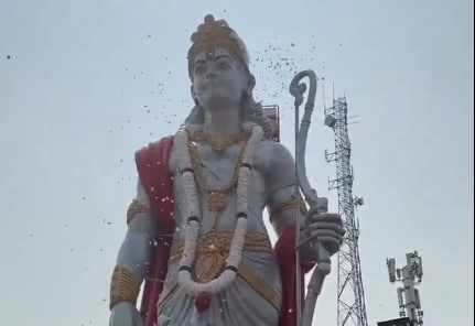 હજારો શ્રદ્ધાળુઓએ ભાગ લીધો