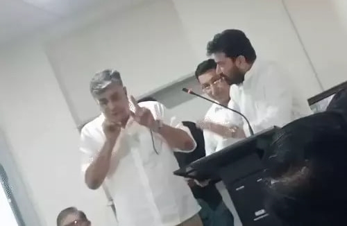 આ મામલે જયરાજ સિંહ પરમાર અને રાજવી યોગરાજસિંહ રાઓલે શું કહ્યું?