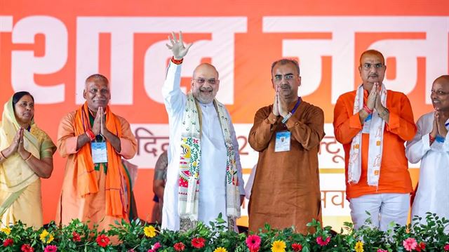 શહાબુદ્દીન સાથે જંગલ રાજ પર હુમલો