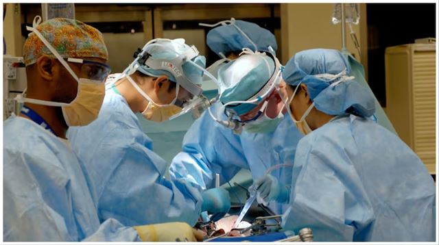 બિલમાં અસંખ્ય વધારાના શુલ્ક હતા