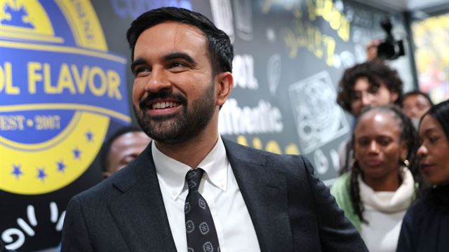 મામદાનીની ભંડોળ યોજના અને AAPનું 'પિંક ટિકિટ' મોડલ