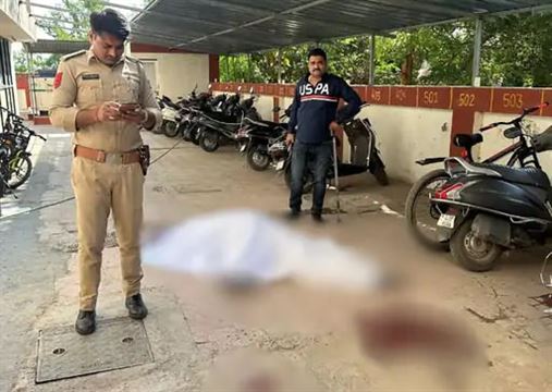 રાજકોટમાં પતિએ પત્નીને ગોળી મારી દીધી અને પછી..