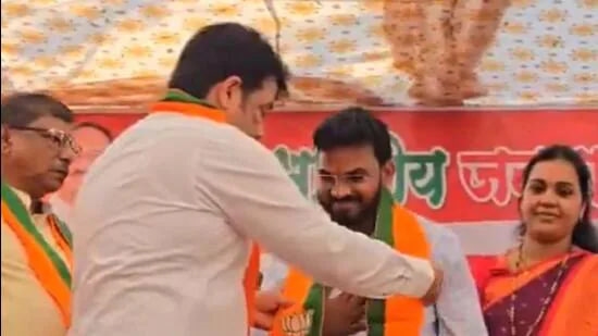 કાશીનાથ અવિભાજિત NCPમાં હતો