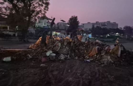 આ દરગાહ લગભગ વર્ષો જૂનું હતું.