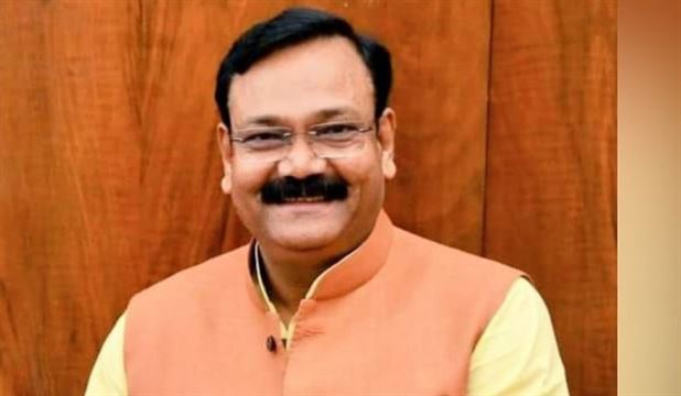 ઉત્તમ કનેક્ટિવિટી, પરંતુ વિકાસ નહીં