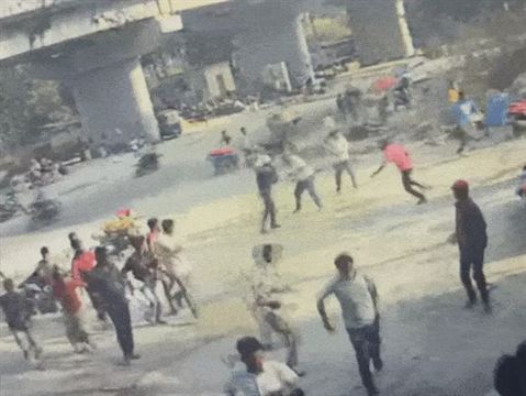 વીડિયો વાયરલ થયા બાદ પોલીસે કેસ નોંધ્યો